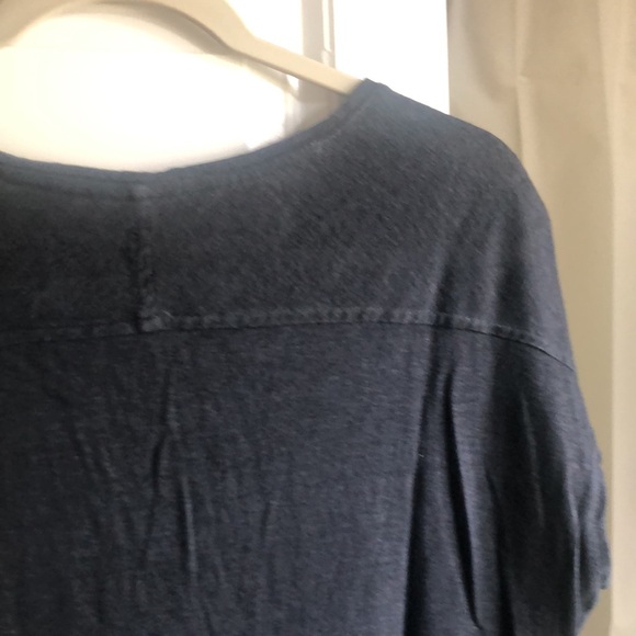 100% Linen Black Tee - Picture 7 of 7